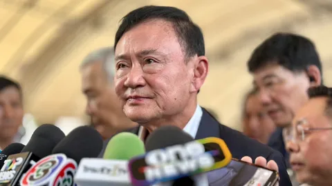 “ทักษิณ” ยันไปช่วยหาเสียงศรีสะเกษแน่-เจรจาภาษีทรัมป์น่าจะออกมาดี