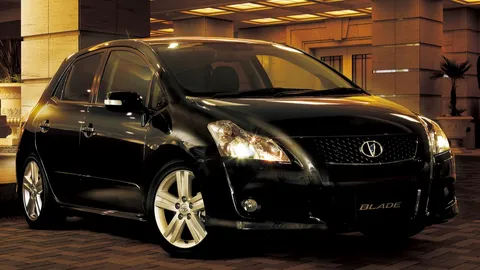 Toyota Blade Master เมื่อพี่โตฯทำแฮทช์แบ็คโครงสร้าง Altis ที่วางเครื่อง V6 3.5 