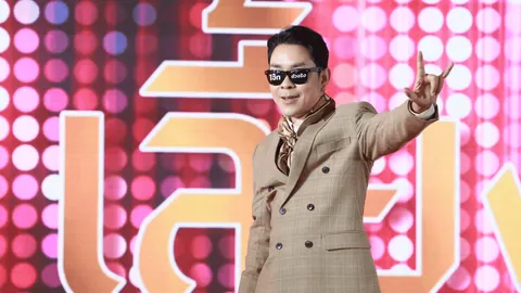 โจ๊ก โซคูล เปิดเวทีมินิคอนเสิร์ตขนความสนุกมอบให้แฟนๆ 