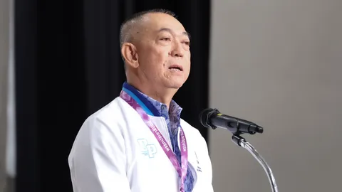 “เฉลิมชัย” ไม่ยืนยันร่วมวงดินเนอร์ สส.พรรคร่วม มองเป็นสิทธิ “ทักษิณ” ไปงานหรือไม่