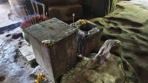 ยกออกแล้ว ตู้รับบริจาคเขมรในปราสาทตาควาย กัมพูชาตอบรับข้อเสนอของฝ่ายไทย