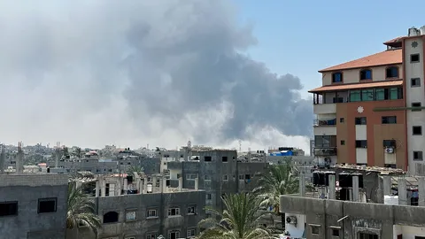 อิสราเอลโจมตีภาคพื้นดินที่เมืองเดียร์ อัล-บาลาห์ ของกาซาเป็นครั้งแรก