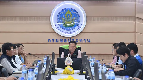 รองอธิบดีกรมชลประทาน ลุยตรวจลุ่มน้ำยม–น่าน สั่งเร่งระบายน้ำ-ตั้งเครื่องสูบ รับมือฝนต่อเนื่อง