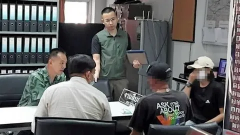 รองสารวัตร ย่องมอบตัว โร่ปฏิเสธ คดีฆ่าพ่อตัวเอง