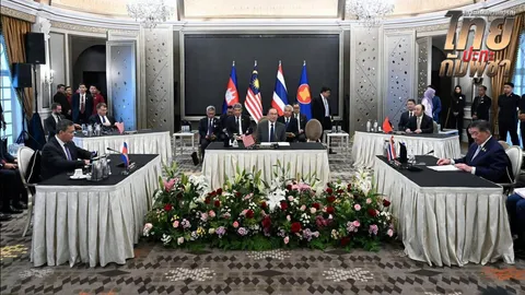 “ภูมิธรรม” พร้อมคณะถึงมาเลเซียแล้ว เริ่มหารือแนวทางสันติภาพ