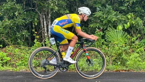 “พีระพล” ผงาดรั้งอันดับ 1 เอเชีย ศึกจักรยานทางไกลที่อินโดนีเซีย