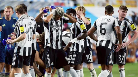 แพ้ยังไม่พอ "นิวคาสเซิล" เจอข่าวร้ายซ้ำ 2 หลังอุ่นเครื่องพ่าย "เคลีก ออลสตาร์ส"