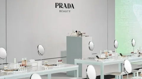 สะกดคำว่าธรรมดาไม่เป็น “PRADA BEAUTY” ผสานความงามเข้ากับนวัตกรรม+แฟชั่น+ความยั่งยืน