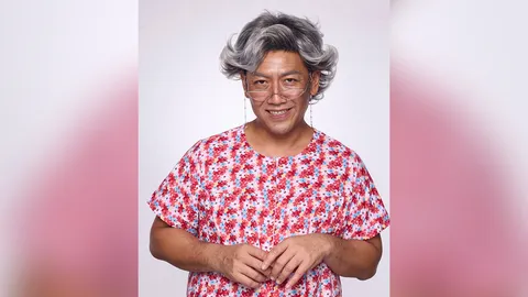 ใครมีบัตรกำให้มั่น!! "เกิด แก่ เจ็บ ยาย" SOLD OUT ภายใน 2 ชั่วโมง!!