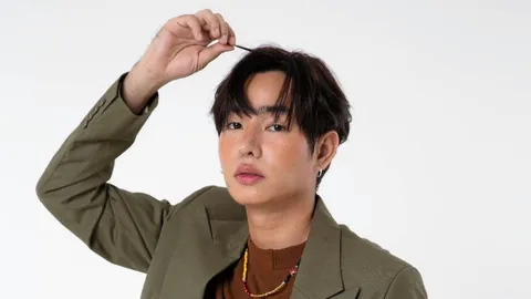 ต้นสังกัดเผยอาการ เป๊ก ผลิตโชค ยังไม่ฟื้นตัวเต็มที่ งดเยี่ยมเพื่อป้องกันติดเชื้อ