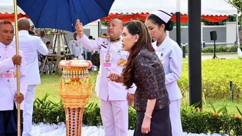 สมเด็จเจ้าฟ้าจุฬาภรณ์ฯ กรมพระศรีสวางควัฒน ทรงเปิดอาคารศูนย์วิจัยและพัฒนาชีววัตถุ