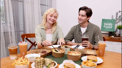 ต่างชาติทำงานในไทยจับจ่ายคึกคัก นิยมสั่งดิลิเวอรีข้าวผัด-ข้าวมันไก่-ชาไทย 