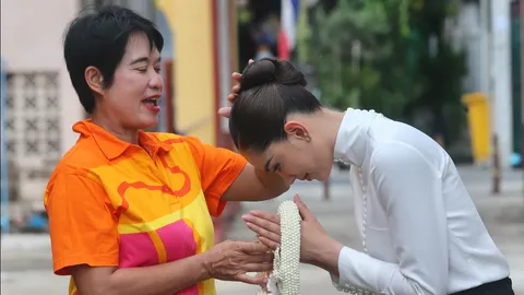 ลูกๆ ยังสู้ “พาแม่เที่ยว”แม้กังวลเศรษฐกิจซบ โพลชี้เงินสะพัดวันแม่ไม่คึกคัก