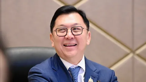 ภาคธุรกิจ-เกษตรถูกกระทบไม่เข้าใจถามได้ “พาณิชย์”ตั้งศูนย์อธิบาย“ภาษีสหรัฐฯ 19%