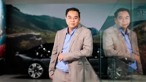 รุกเต็มสูบ