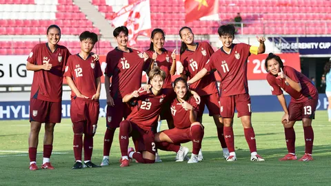 “ชบาแก้ว” ฟอร์มโหด! ถล่ม "กัมพูชา" 7-0 คว้าชัยสองเกมรวด จ่อเข้ารอบรองฯ ชิงแชมป์อาเซียน