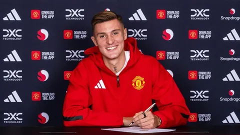 ไม่ปล่อยให้รอนาน! "แมนยู" เปิดตัว "เซสโก้" หัวหอกฟอร์มแรงจาก "ไลป์ซิก" เสริมแกร่งเกมรุก