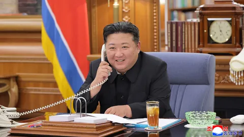 "คิม จองอึน" หนุนรัสเซียเต็มที่ โทรคุยปูตินก่อนซัมมิต “ทรัมป์–ปูติน” ที่อะแลาสกา วันศุกร์นี้