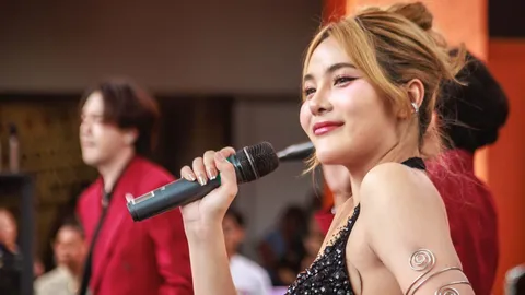 หมอลำไอดอล ลูกอีสานสู่สากล เสิร์ฟความม่วนใจกลางกรุงเม็กซิโก!