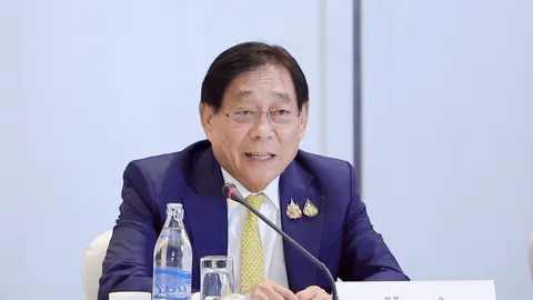 "บอร์ดนบข.”อัดงบ 4 หมื่นล้านบาท ซับน้ำตาชาวนาทั่วประเทศตั้งเป้าทยอยจ่ายเงินเดือน ก.ย.นี้ 