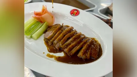 สุกี้ตี๋น้อย พร้อมเสิร์ฟเป็ดย่างฟรี ทุกสาขา เร็วๆ นี้
