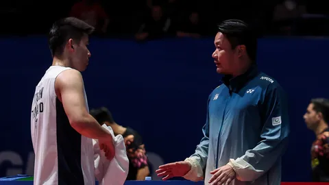 4 โค้ชแบดมินตันระดับโลก ร่วมกับ Yonex จัด "แบดมินตัน สำหรับทุกคน" 