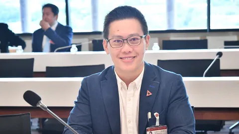 คลิปเสียงว่อน สส.พรรคประชาชน ถูกสาวปริศนาดีลซื้อเสียง “ค่ายกมือ 10 กิโลกรัม”