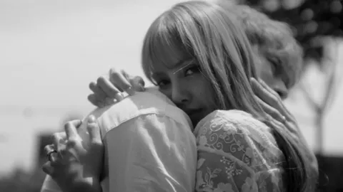 LISA ปล่อยภาพยนตร์สั้น 'Dream' แสดงประกบคู่กับนักแสดงญี่ปุ่น Kentaro Sakaguchi 