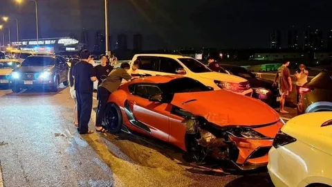 วิจารณ์สนั่น แก๊งรถหรูแต่งซิ่งชนกันบนทางด่วนอุดรรัถยา เสียหายนับ 10 คัน