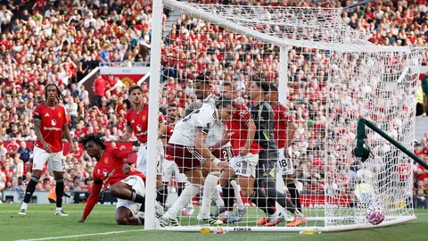 ผลบอล แมนยูฯ แพ้ อาร์เซน่อล คาบ้าน เปิดหัวพรีเมียร์ลีก 2025-26