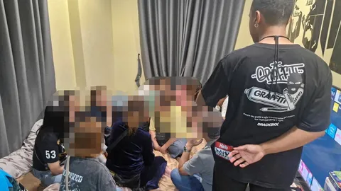 ทลายบ่อนเก้าเก ในหมู่บ้านดัง รวบ 29 ผีพนัน เดินสายเล่น