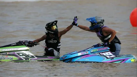 “บิ๊กเปี๊ยก” พะเยาจัดเจ็ตสกี เงินสะพัด 30 ล้าน สร้างเศรษฐกิจท่องเที่ยว เสียงชื่นชมกระหึ่ม