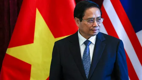 ผู้นำเวียดนามแถลงเปิดตัว 250 เมกะโปรเจกต์ทั่วประเทศ วงเงินลงทุนรวมประมาณ 1.6 ล้านล้านบาท