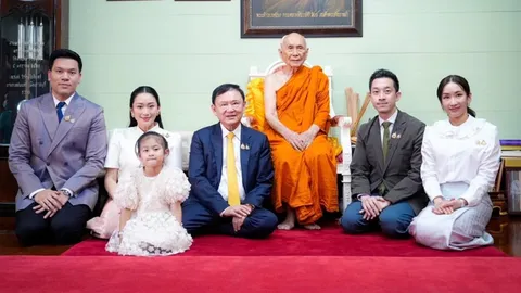 “อิ๊งค์” และครอบครัวเข้าเฝ้าพระสังฆราช วันเกิด 39 ปี “เอม” เชื่อมั่นเจตนาบริสุทธิ์