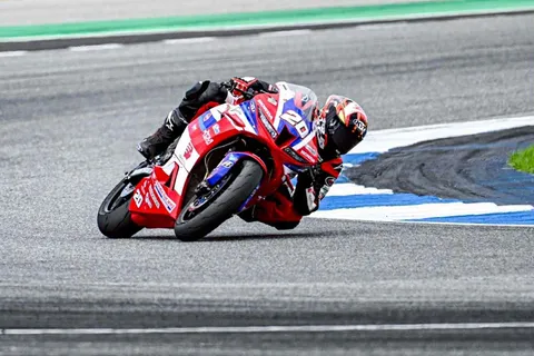 สุดร้อนแรง "จักรีภัทร” บิดคว้าโพล กร้าวชัดพร้อมล่าชัย NEXZTER BRIC Superbike 2025 สนาม 2