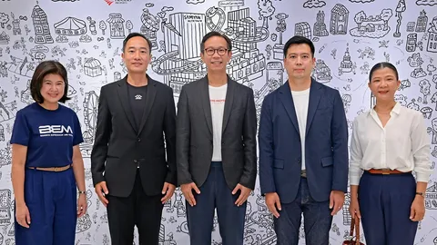 แต่งแต้มสีสันเมืองในฝันที่สามย่านมิตรทาวน์