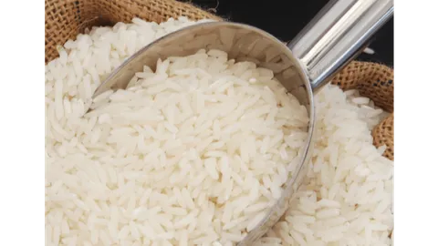 “ฟิลิปปินส์-อินเดีย” ป่วนทำราคาข้าวระส่ำ ชี้ปีนี้ทุกประเทศเผชิญภาวะ “ข้าวล้นโลก”