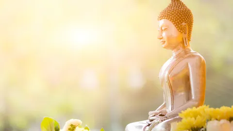 วันพระเดือนกันยายน 2568 ปฏิทินวันพระไทย-จีน ทำบุญเสริมสิริมงคล