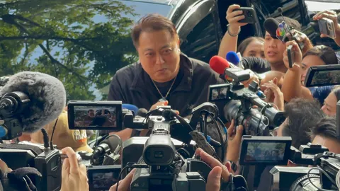 “สุชาติ ชมกลิ่น” โผล่พรรคภูมิใจไทย หลังศาลรัฐธรรมนูญวินิจฉัย “อิ๊งค์” พ้นนายกฯ