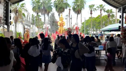 สาวแก้บน “ท้าวเวสฯ” วัดดัง หลังปลดหนี้สมใจ ไม่พลาดขอเลขเด็ดลุ้นโชคอีกงวด