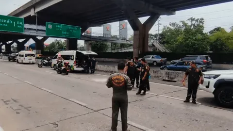 กระบะยางแตก ชนขอบทางบนโทลล์เวย์ ผู้โดยสารกระเด็นร่วงพื้น เสียชีวิต 1 ศพ