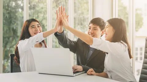 ปี 2569 ผู้ประกันตน ม.33 เตรียมจ่ายเงินสมทบประกันสังคมเพิ่มสูงสุด 875 บาท และรับสิทธิประโยชน์เพิ่ม