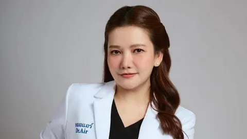 ศาลรับฟ้อง คดี "หมอแอร์" กับพวก ร่วมกันขายยาเสียสาว