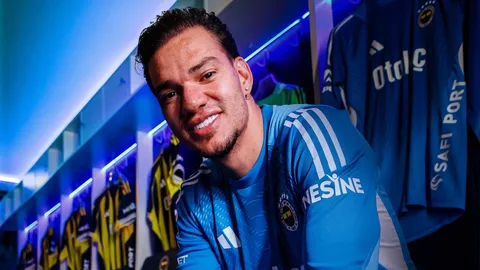 ทางการ "เอแดร์ซอน" อำลา แมนซิตี้ โยกเฝ้าเสา เฟเนร์บาห์เช่