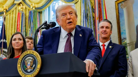 ทรัมป์ประกาศย้าย สนง.กองบัญชาการกองทัพอวกาศไปแอละแบมา