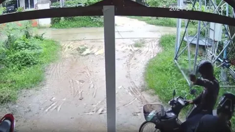 จับแล้วเงินกู้โหด “แก๊งหมวกกันน็อก” ลูกสมุนบุกขู่ทวงหนี้ ยิงปืนโชว์หน้ากล้องวงจรปิด