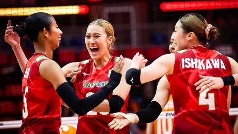 สุดปัง "ญี่ปุ่น" ตาม "เนเธอร์แลนด์" ก่อนแซงชนะ เข้ารอบรองฯ วอลเลย์บอลหญิงชิงแชมป์โลก 2025