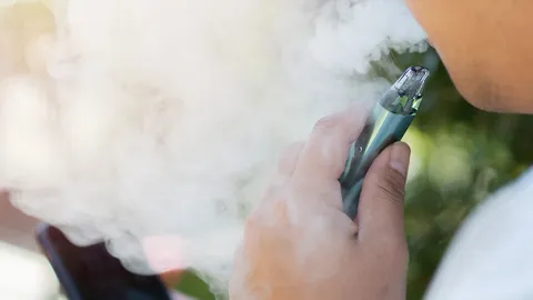 อึ้ง ป.1 สูบบุหรี่ไฟฟ้า-โพลชี้เพื่อนชวน สบส.รุกวางยุทธศาสตร์ป้องกัน