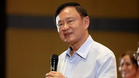 เปิดรายละเอียด "ทักษิณ" ถูก ตม.กักตัว อยู่ในสนามบินดอนเมือง