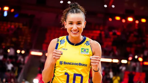 “กาบี้” ปลื้มแฟนลูกยางชาวไทย ร่วมเชียร์บราซิลเต็มที่ หยอดหวานขอแรงใจช่วยล้มอิตาลี